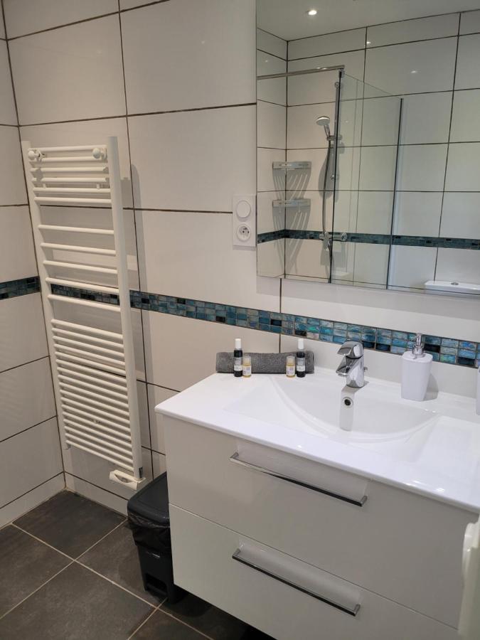 Appartement Tout Equipe En Rez-De-Jardin Entre Gard Et Ardeche Saint-Julien-de-Peyrolas Экстерьер фото