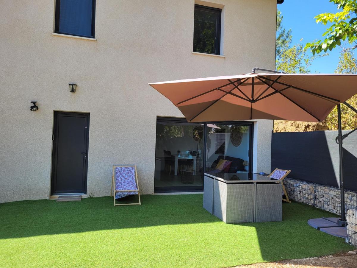 Appartement Tout Equipe En Rez-De-Jardin Entre Gard Et Ardeche Saint-Julien-de-Peyrolas Экстерьер фото